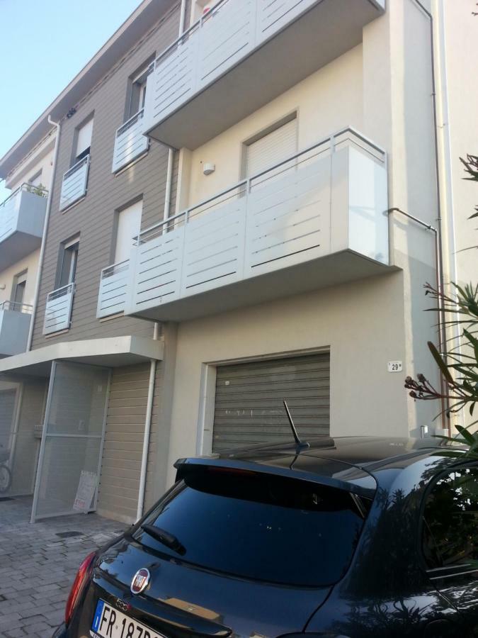 Nuovo Bilocale In Via Lagomaggio, 31 Rimini Dış mekan fotoğraf